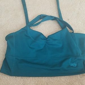 Mika criss cross tie sports bra